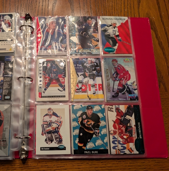 binder for hockey cards 2020/21 Upper Deck 3-Ring Collectors Binder Pastime Sports & Games protecting them from the elements of time is important Hockey Trading Card Binder -
